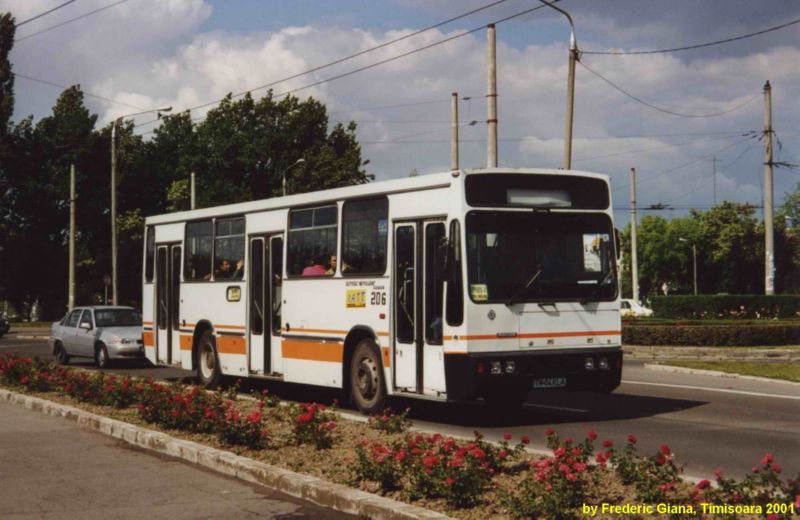 206-Autobus Rocar 312 Timisoara 2001.jpg