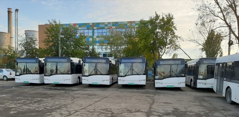 Autobuze Solaris CTP Iasi_Garaj.jpg