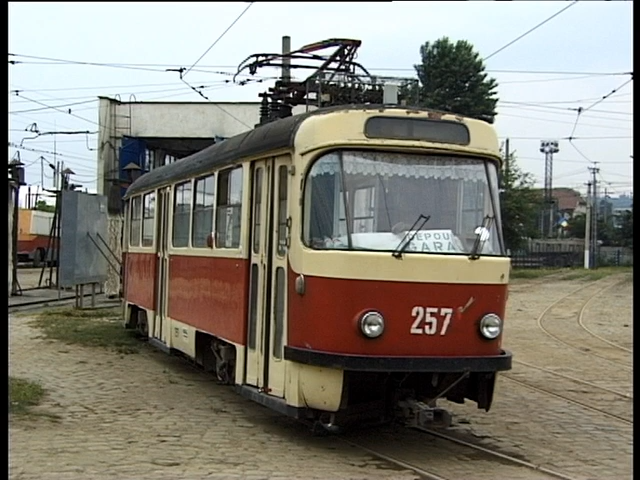 Tatra T4D 257 (Iasi, 1998).png
