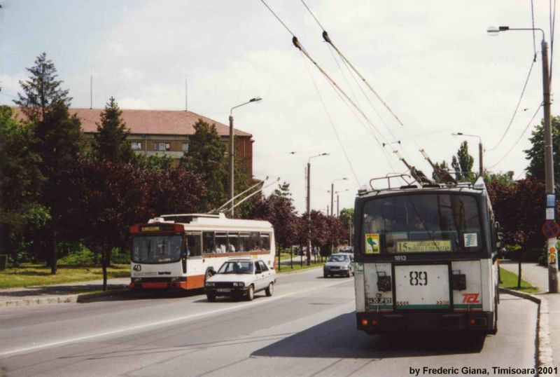 40+89-Trolleybus Berliet ER100 ex-Lyon &#224; Timisoara 2001 _033.jpg