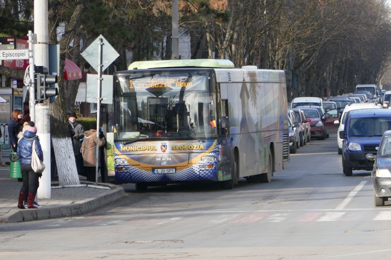 Transport in comun Slobozia, 13 februarie  002.jpg