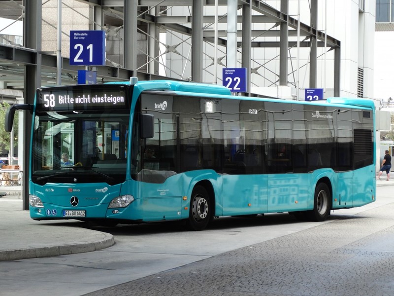 db-hessen-bus-mercedes-benz-126170.jpg