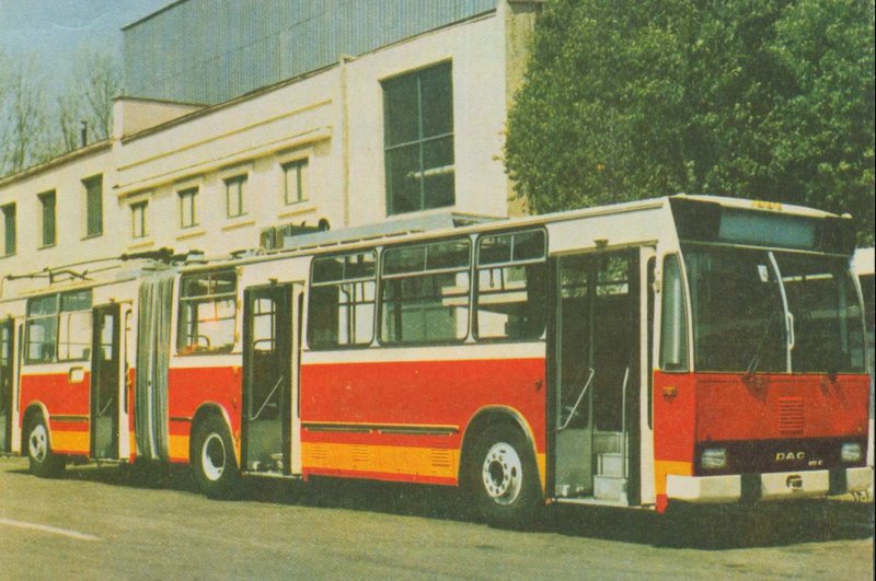 bus 0106.JPG