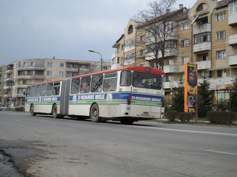 bus 751.jpg