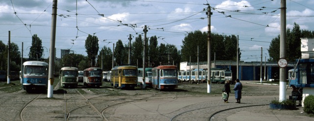 Depoul Tatra 2 in 1998.jpg