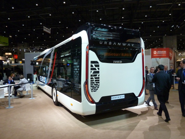 Iveco-Bus-UrbanWay-rear.jpg