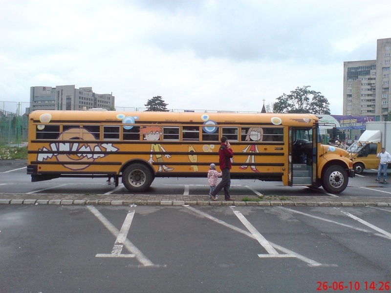 school bus 1.jpg