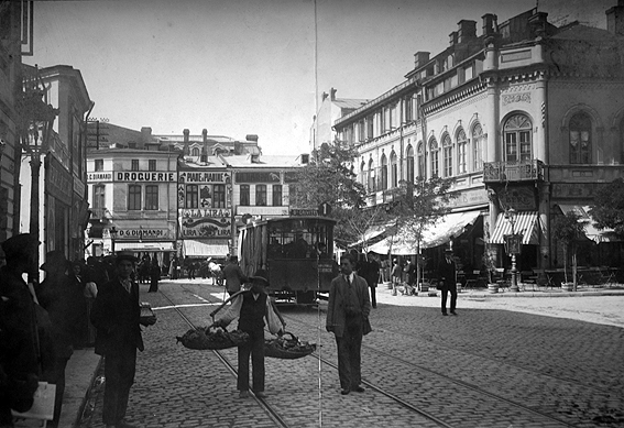 tramvai 1895 zona lipscani2.jpg
