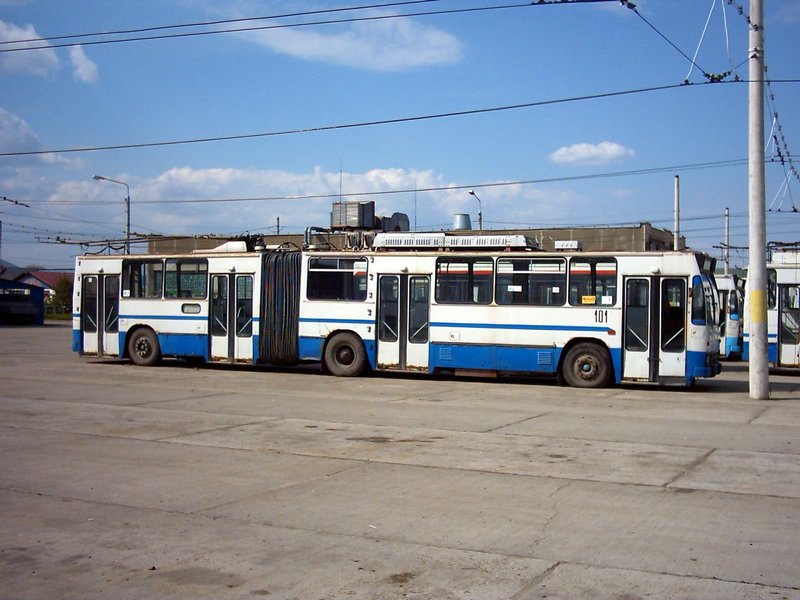 Troleibuzul SA -101a.JPG